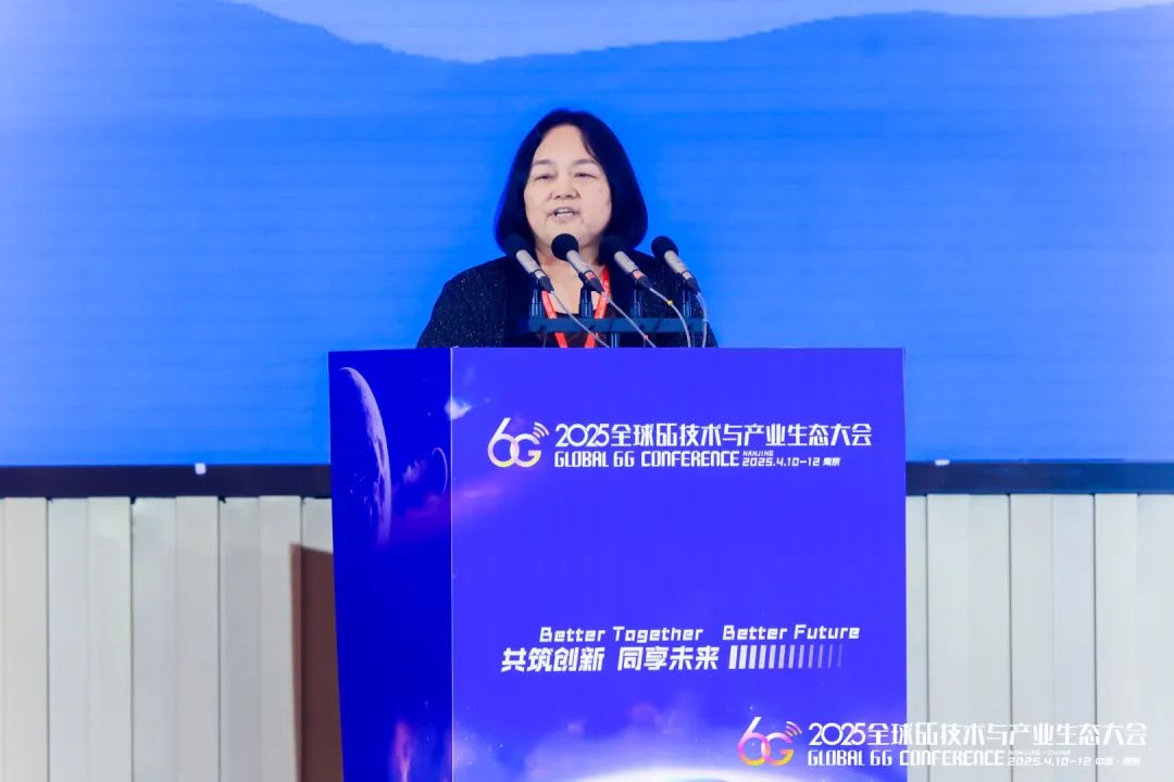 中国移动易芝玲：理性看待争议 加快RAN网络架构变革 