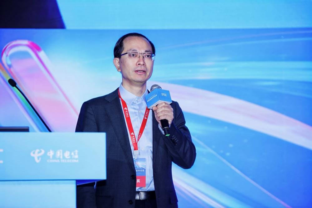 中国电信傅志仁：6G迈向全域智惠网络 